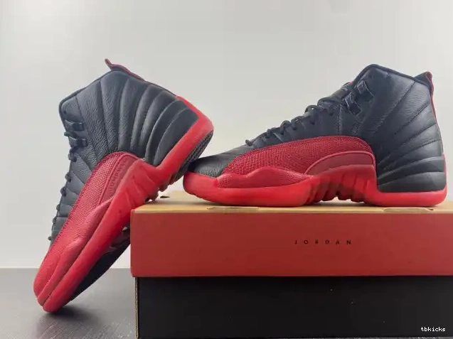 Reps TB Game Jordan Retro (2016) Flu 12 130690-002 0424